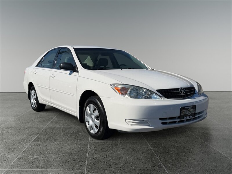 Used 2002 Toyota Camry LE FWD image 26