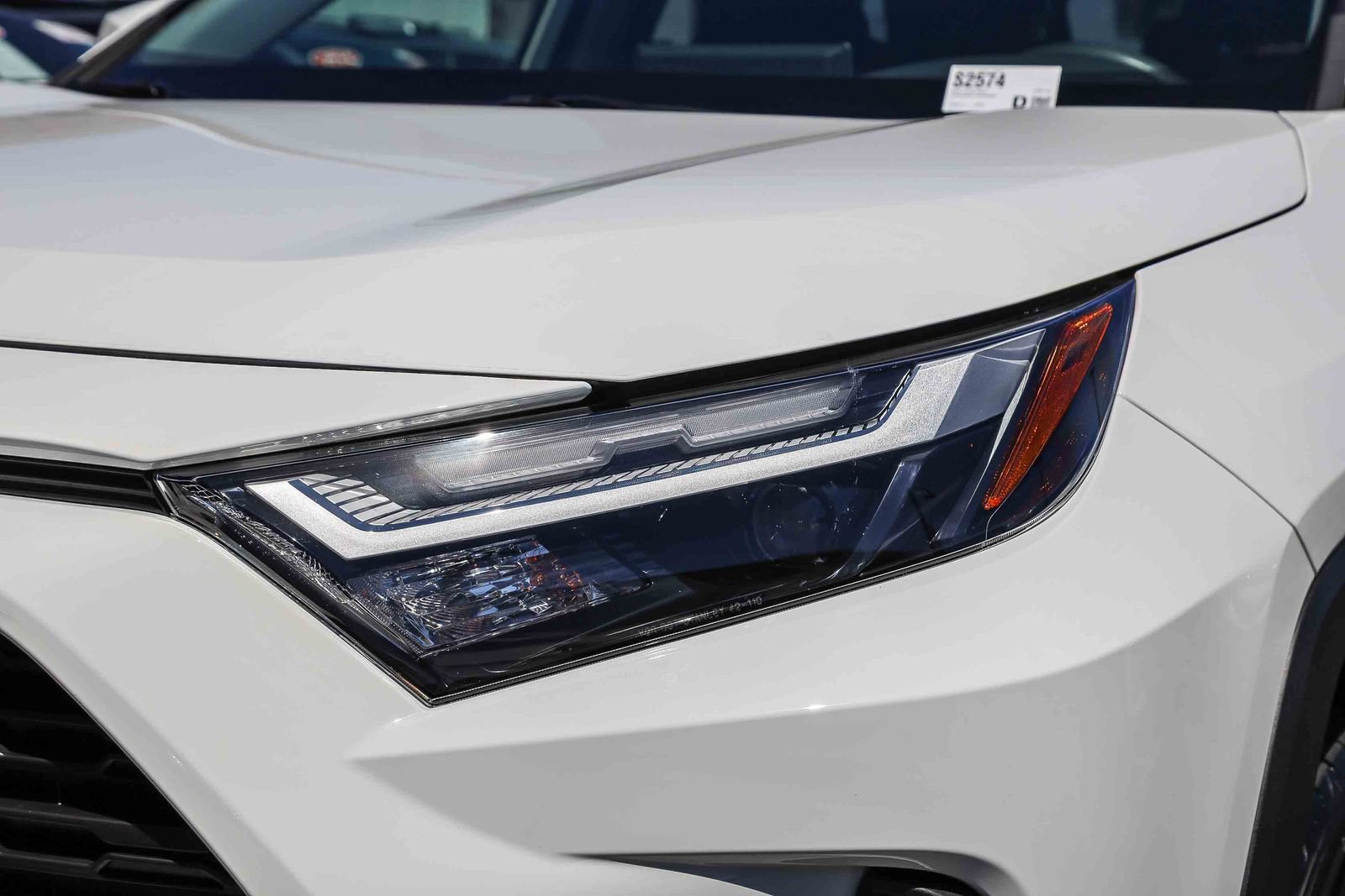 Certified 2025 Toyota RAV4 LE AWD/4WD image 11