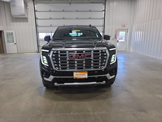 Used 2025 GMC Yukon XL Denali AWD/4WD image 3