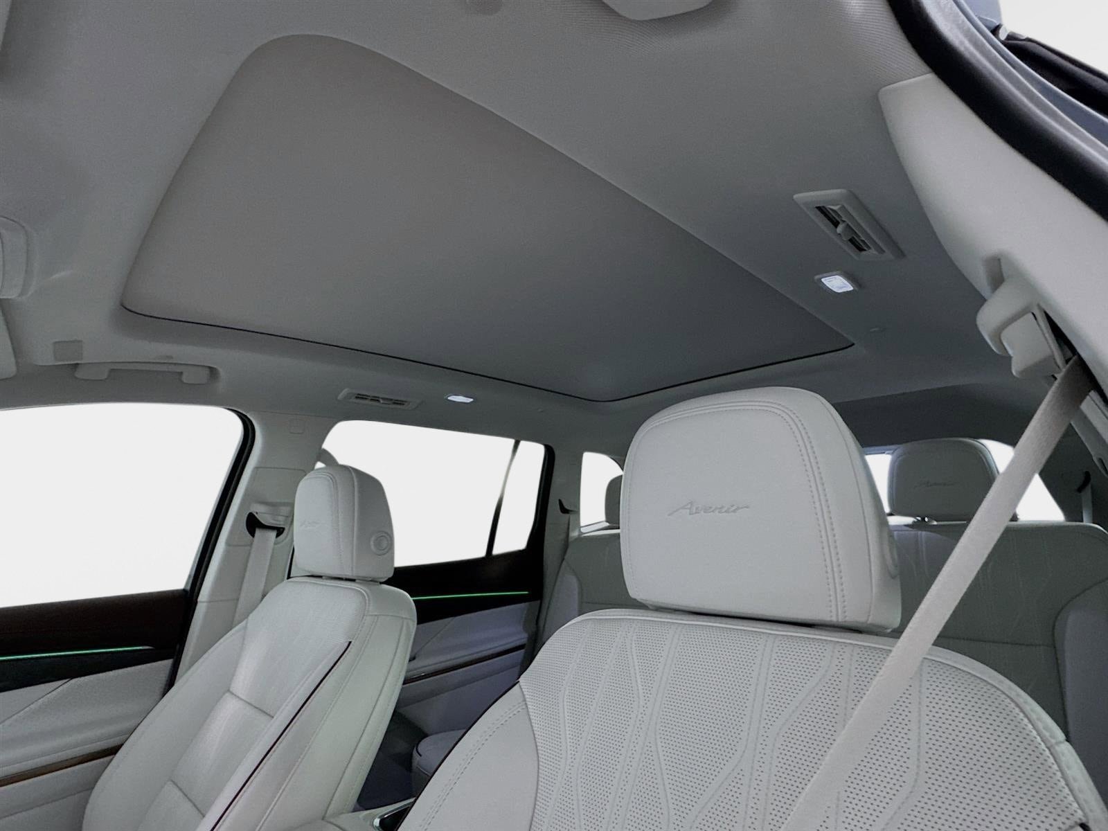 New 2026 Buick Enclave Avenir w/ Super Cruise Package FWD image 14