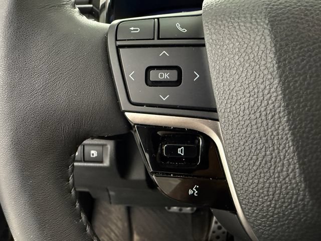 Used 2026 Toyota Camry XSE FWD image 10