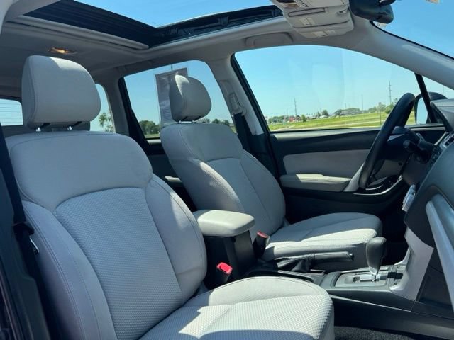 Used 2016 Subaru Forester 2.5i Premium w/ All-Weather Package AWD/4WD image 23
