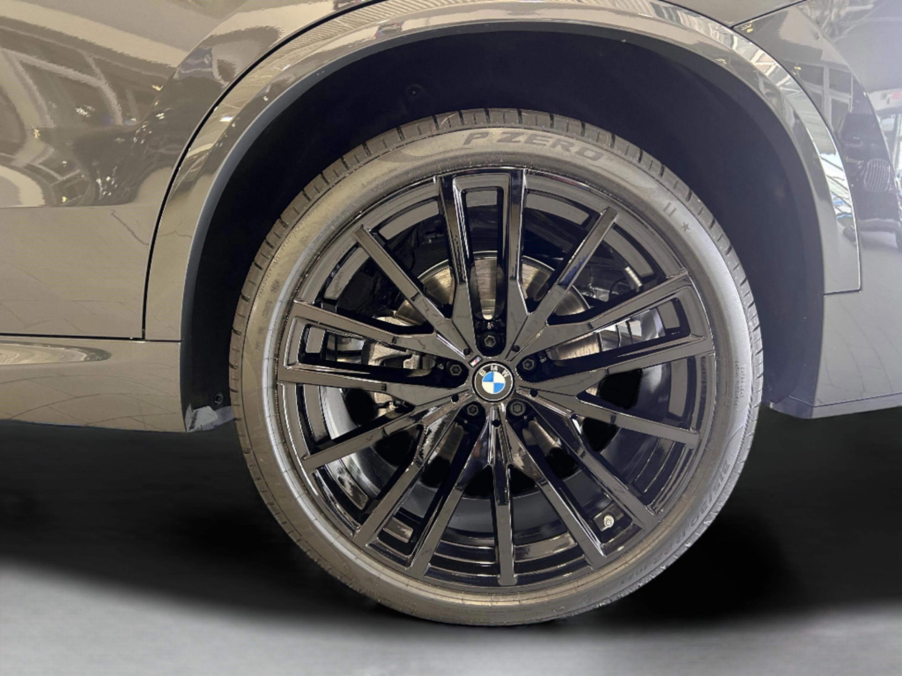 Used 2026 BMW X5 xDrive40i image 8