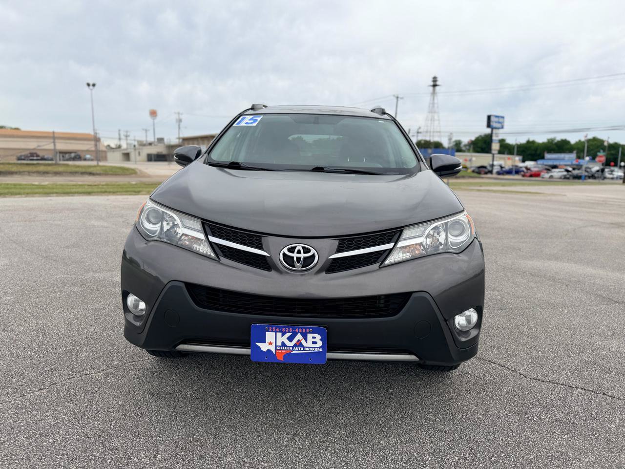 Used 2015 Toyota RAV4 XLE FWD image 8