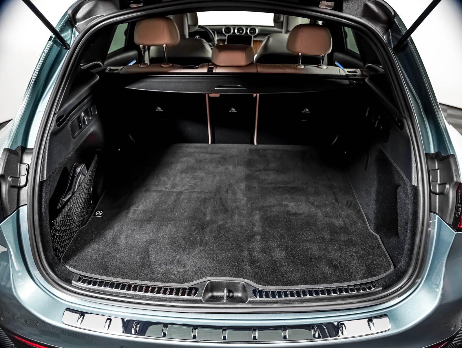 Certified 2026 Mercedes-Benz GLC 300 image 6
