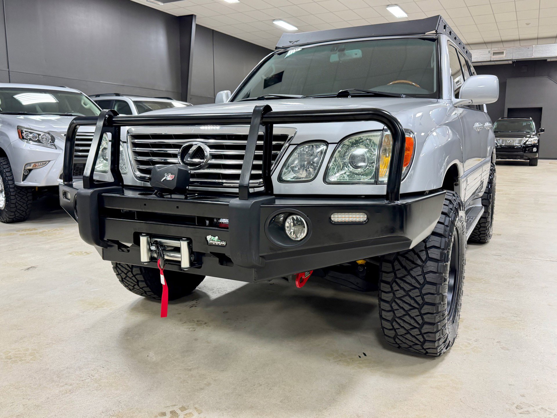 Used 2006 Lexus LX 470 image 3