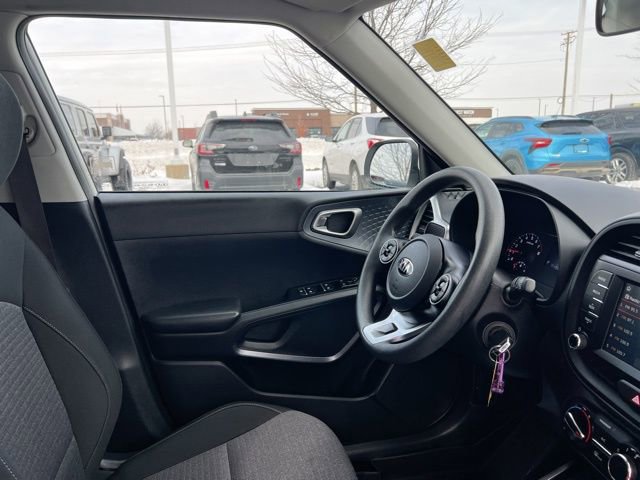Used 2021 Kia Soul S image 30