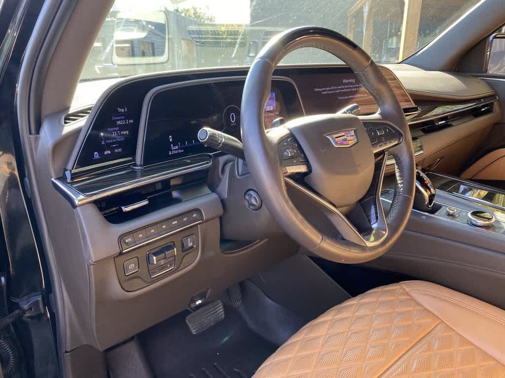 Used 2023 Cadillac Escalade ESV Sport w/ Touring Package AWD/4WD image 2