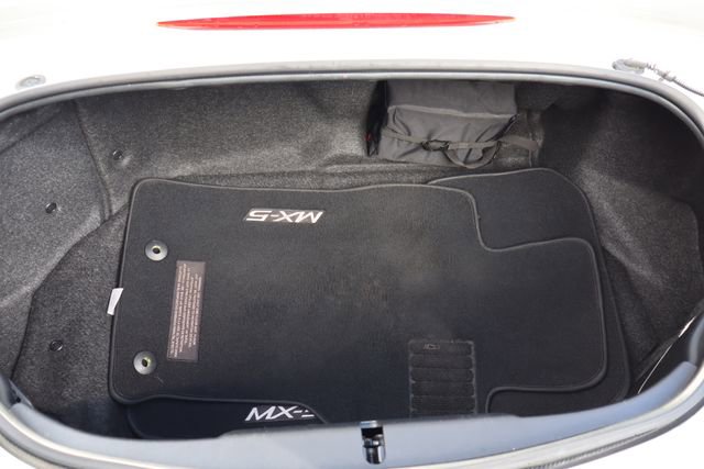 Used 2016 MAZDA MX-5 Miata Grand Touring image 18