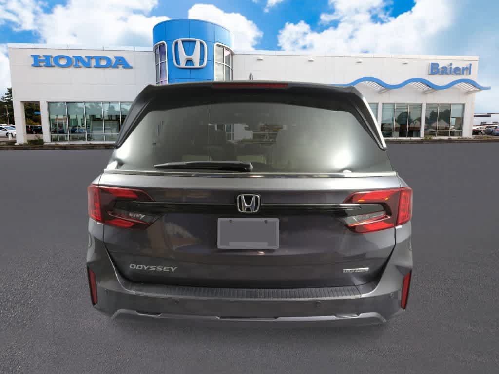 New 2027 Honda Odyssey Touring image 3