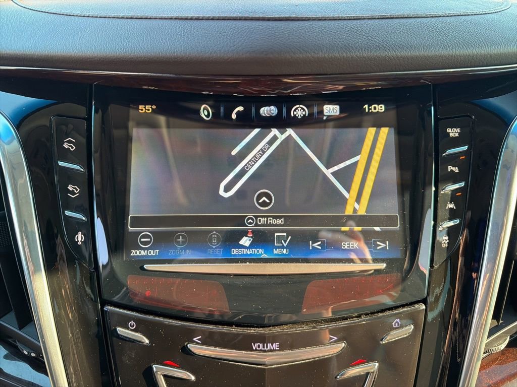 Used 2016 Cadillac Escalade Luxury image 45