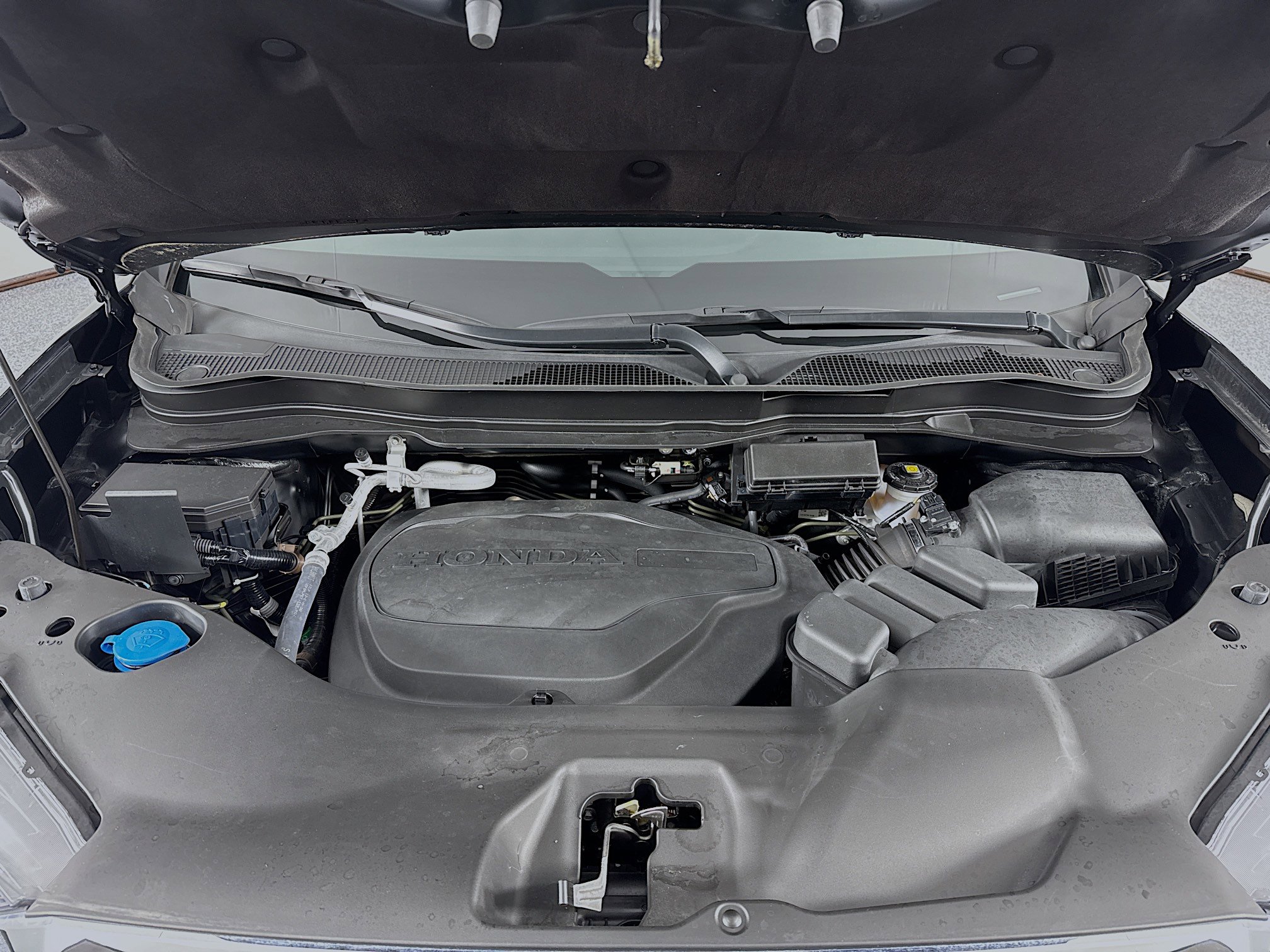 Certified 2025 Honda Ridgeline RTL image 30