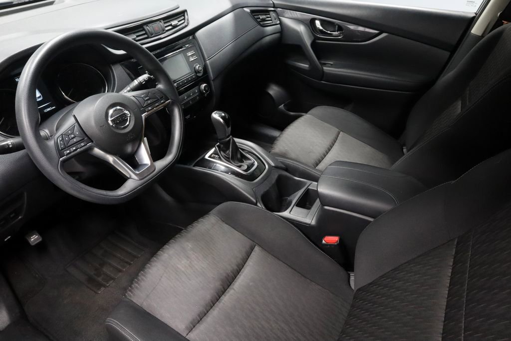Used 2017 Nissan Rogue S w/ S Appearance Package FWD image 23