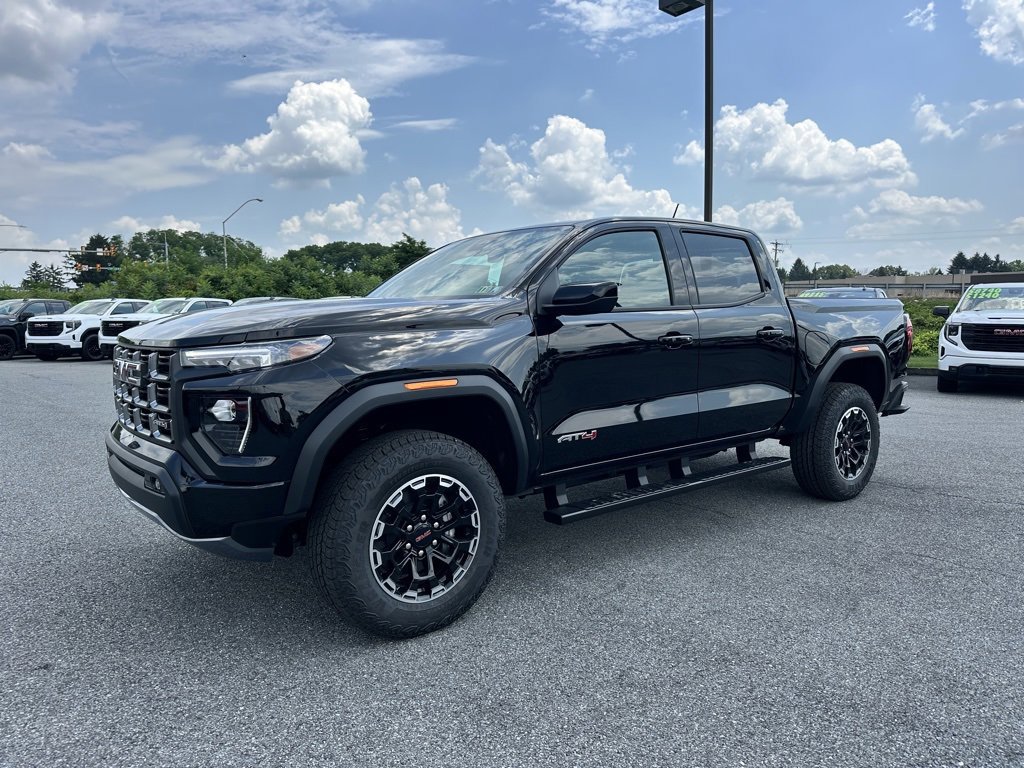 New 2026 GMC Canyon AT4 image 2