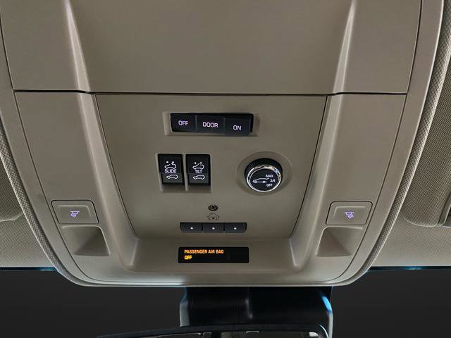 Used 2017 Chevrolet Tahoe LT image 27