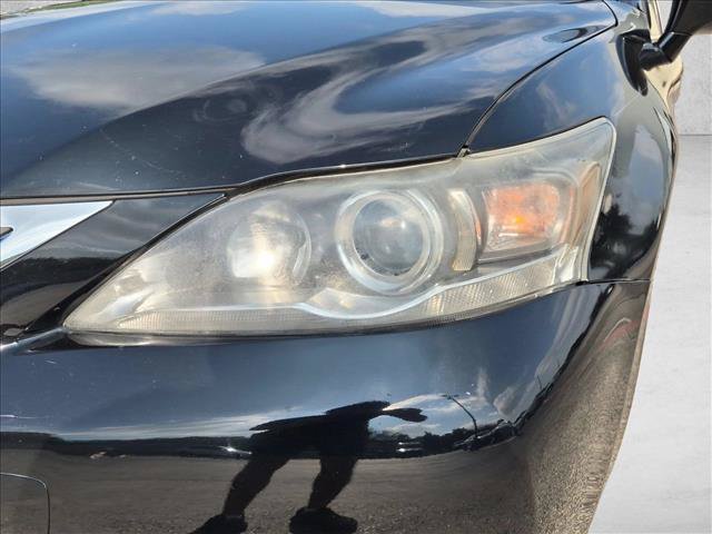 Used 2013 Lexus CT 200h w/ Premium Pkg w/Backup Camera FWD image 11