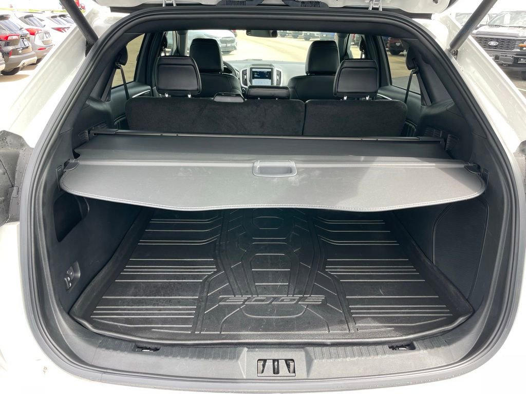 Used 2023 Ford Edge ST w/ Cargo Accessory Package AWD/4WD image 33