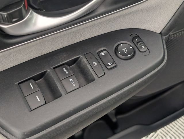 Used 2019 Honda CR-V EX image 11