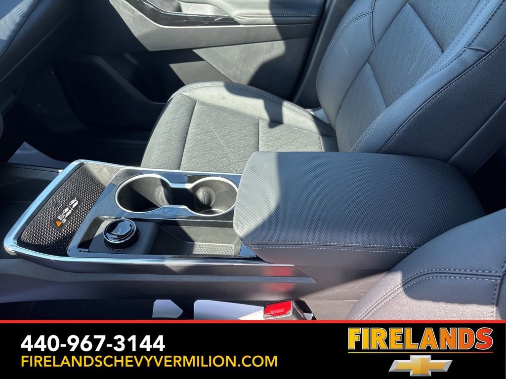 New 2026 Chevrolet Equinox LT w/ Convenience Package II FWD image 27