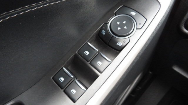 Certified 2023 Ford Explorer XLT w/ Equipment Group 202A image 25