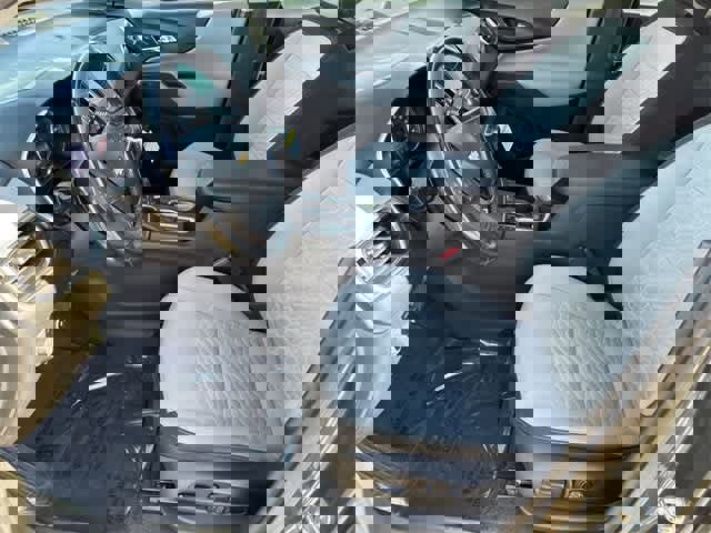 Used 2019 Chevrolet Equinox LT image 5