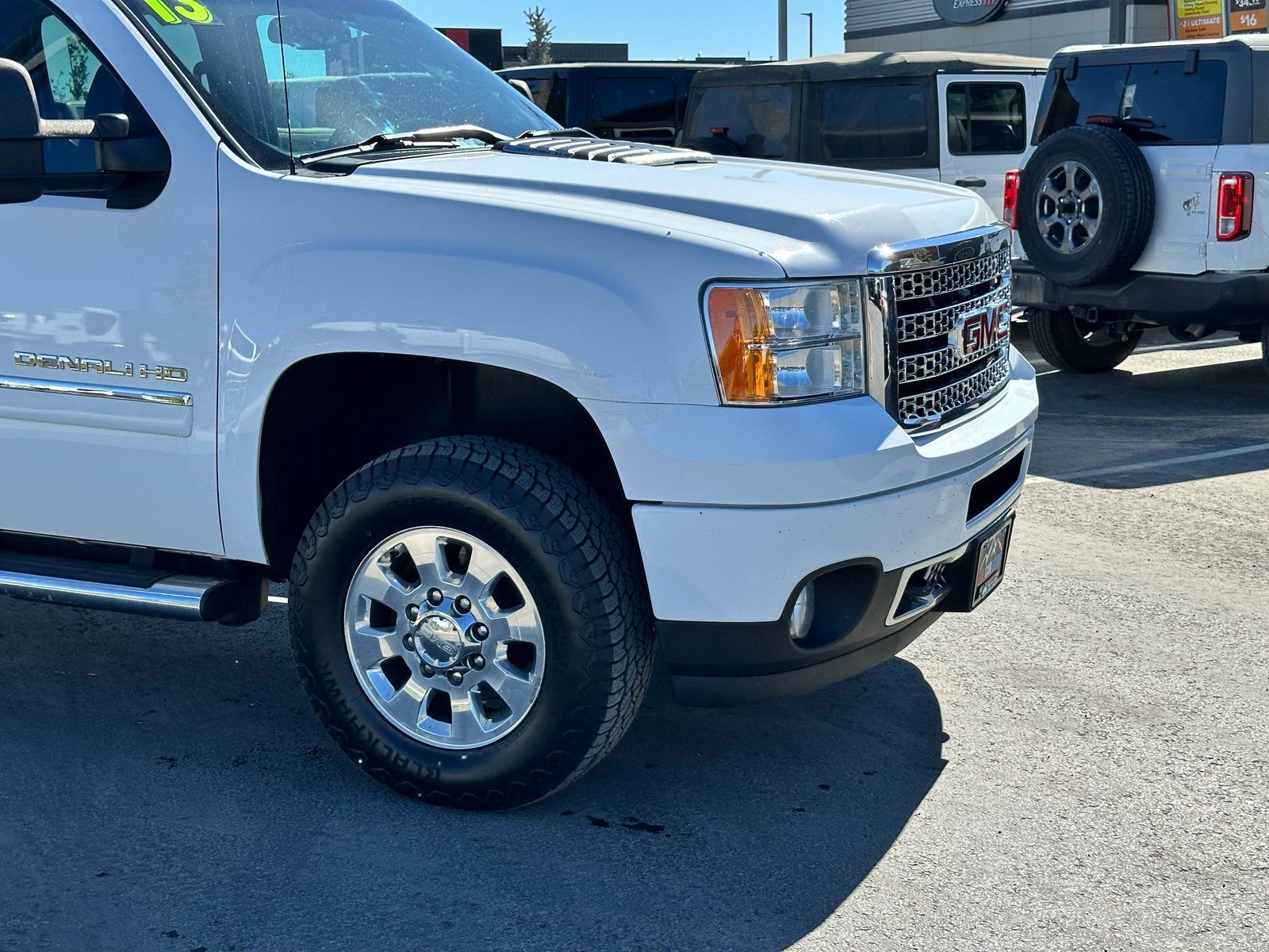 Used 2013 GMC Sierra 3500 Denali image 3