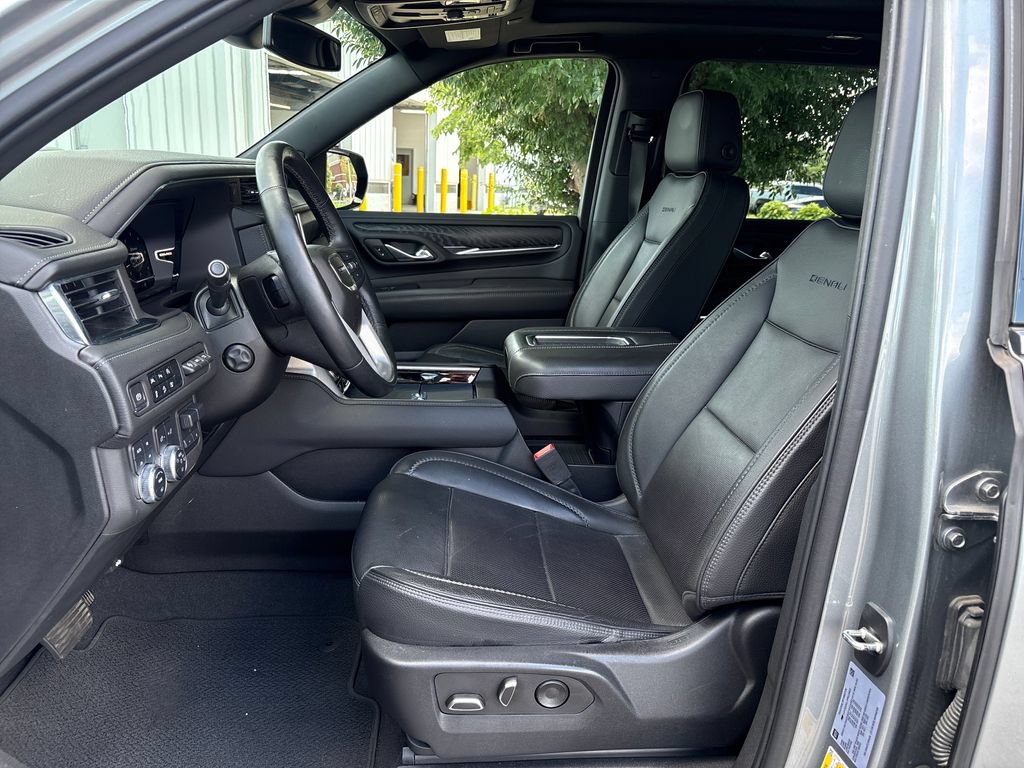 Used 2023 GMC Yukon Denali w/ Max Trailering Package AWD/4WD image 15