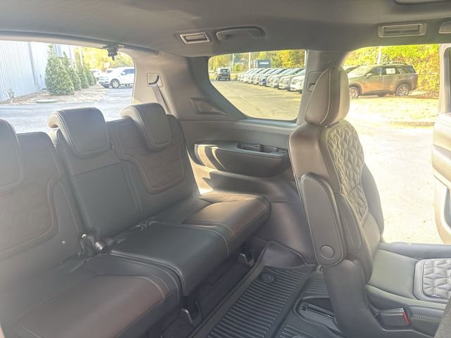 New 2026 Nissan Armada Platinum image 12
