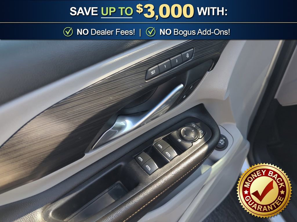 Used 2020 GMC Terrain SLT w/ Preferred Package image 16