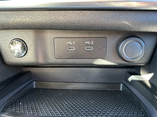 Used 2024 Nissan Rogue SV image 21