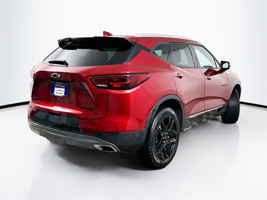 Used 2025 Chevrolet Blazer Premier w/ Driver Confidence II Package image 7