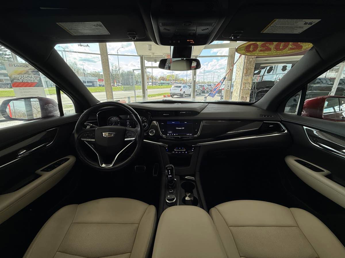 Used 2020 Cadillac XT6 Sport AWD/4WD image 35