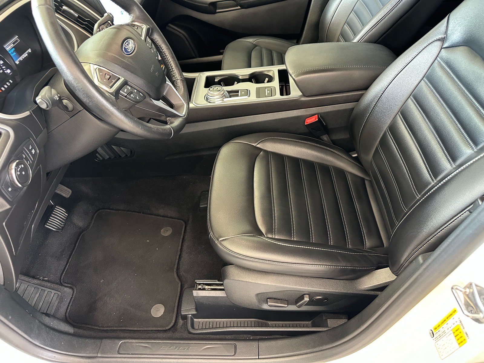 Certified 2021 Ford Edge SEL w/ Convenience Package FWD image 15
