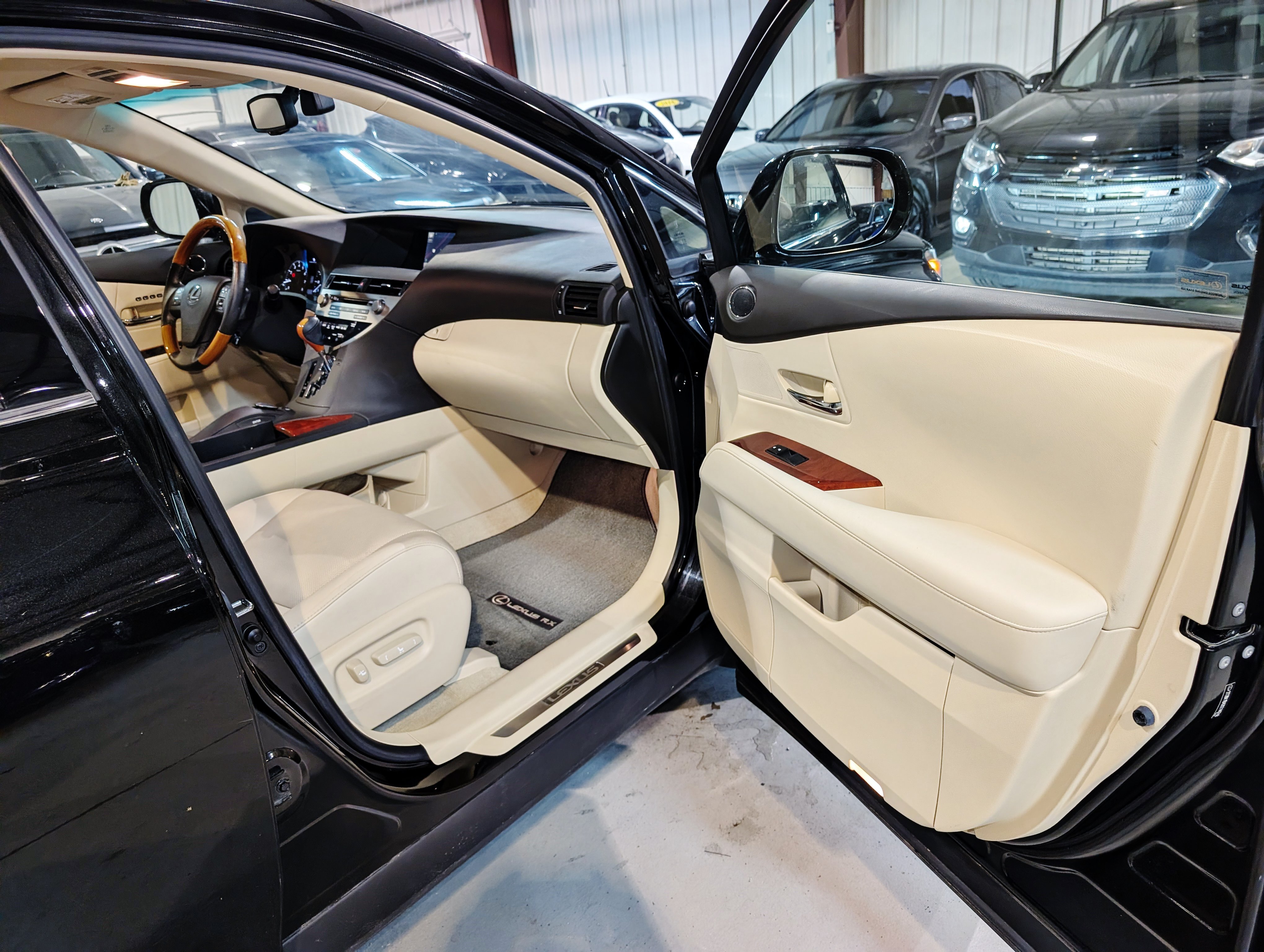 Used 2012 Lexus RX 350 AWD w/ Premium Pkg image 26