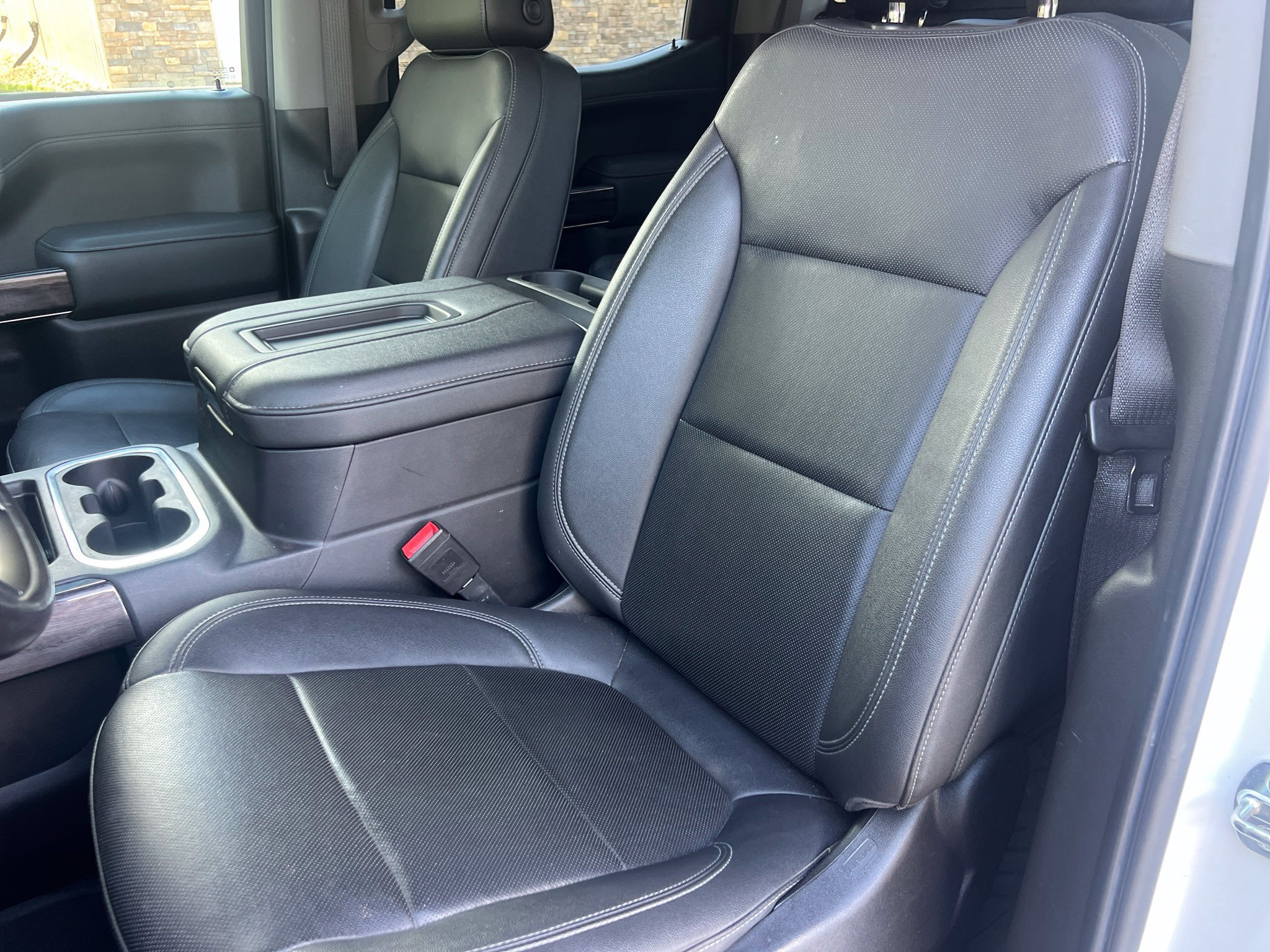 Used 2021 Chevrolet Silverado 1500 LTZ AWD/4WD image 12