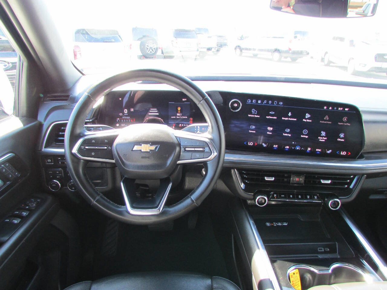 Used 2025 Chevrolet Tahoe LT image 22