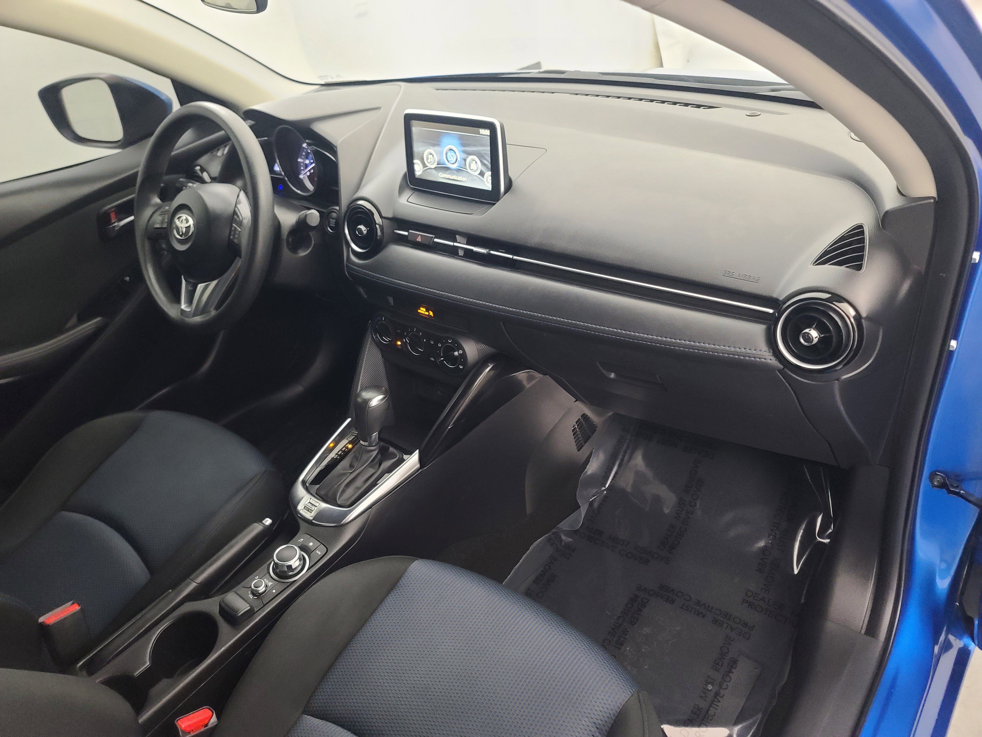 Used 2017 Toyota Yaris iA image 13