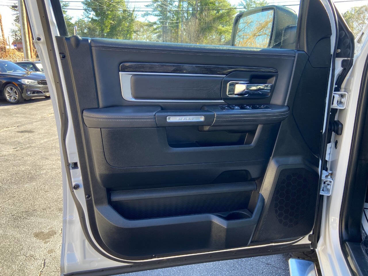 Used 2014 RAM 1500 Limited image 21