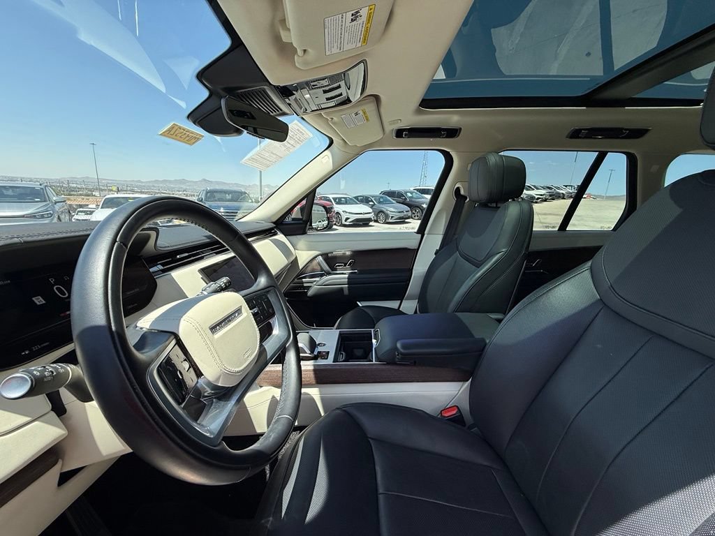 Used 2024 Land Rover Range Rover SE AWD/4WD image 14