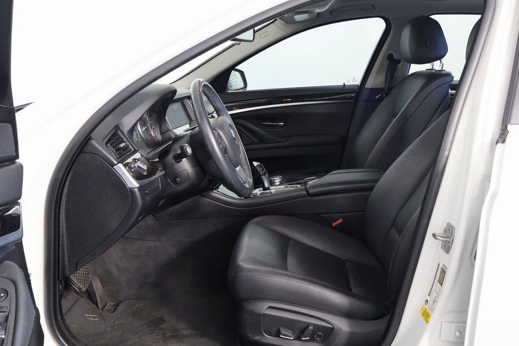 Used 2015 BMW 535d Sedan image 9