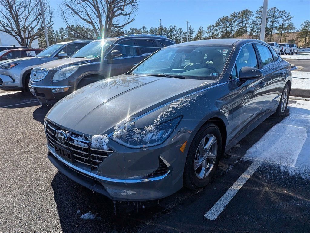 Used 2023 Hyundai Sonata SE image 3