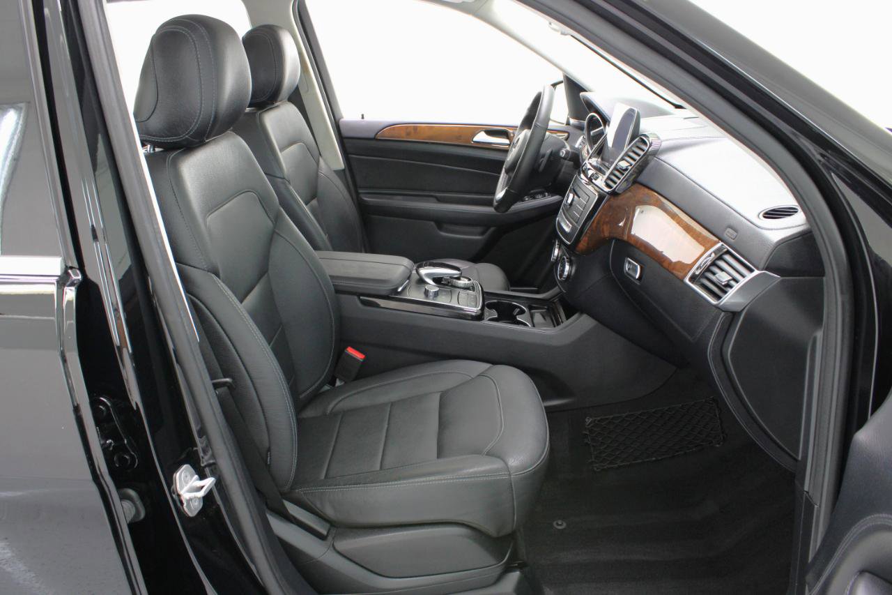 Used 2017 Mercedes-Benz GLE 400 4MATIC image 45