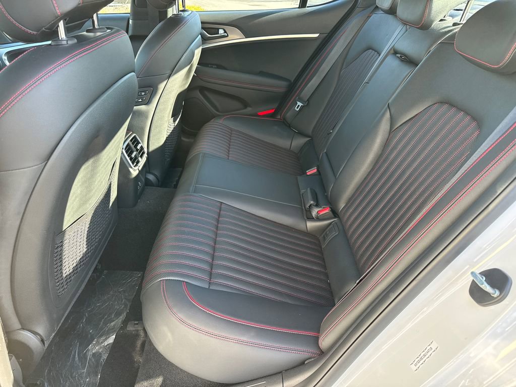 Used 2025 Genesis G70 3.3T Advanced image 20