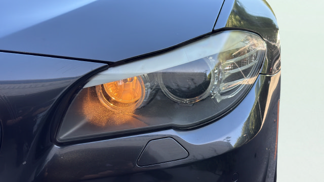 Used 2011 BMW 528i Sedan RWD image 26