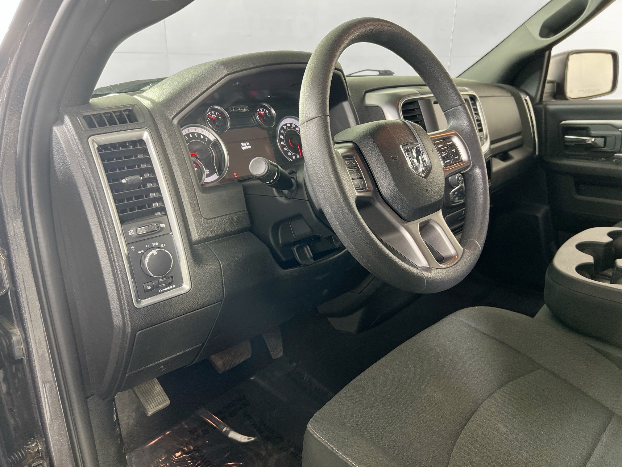 Used 2022 RAM 1500 Warlock w/ Electronics Group AWD/4WD image 9