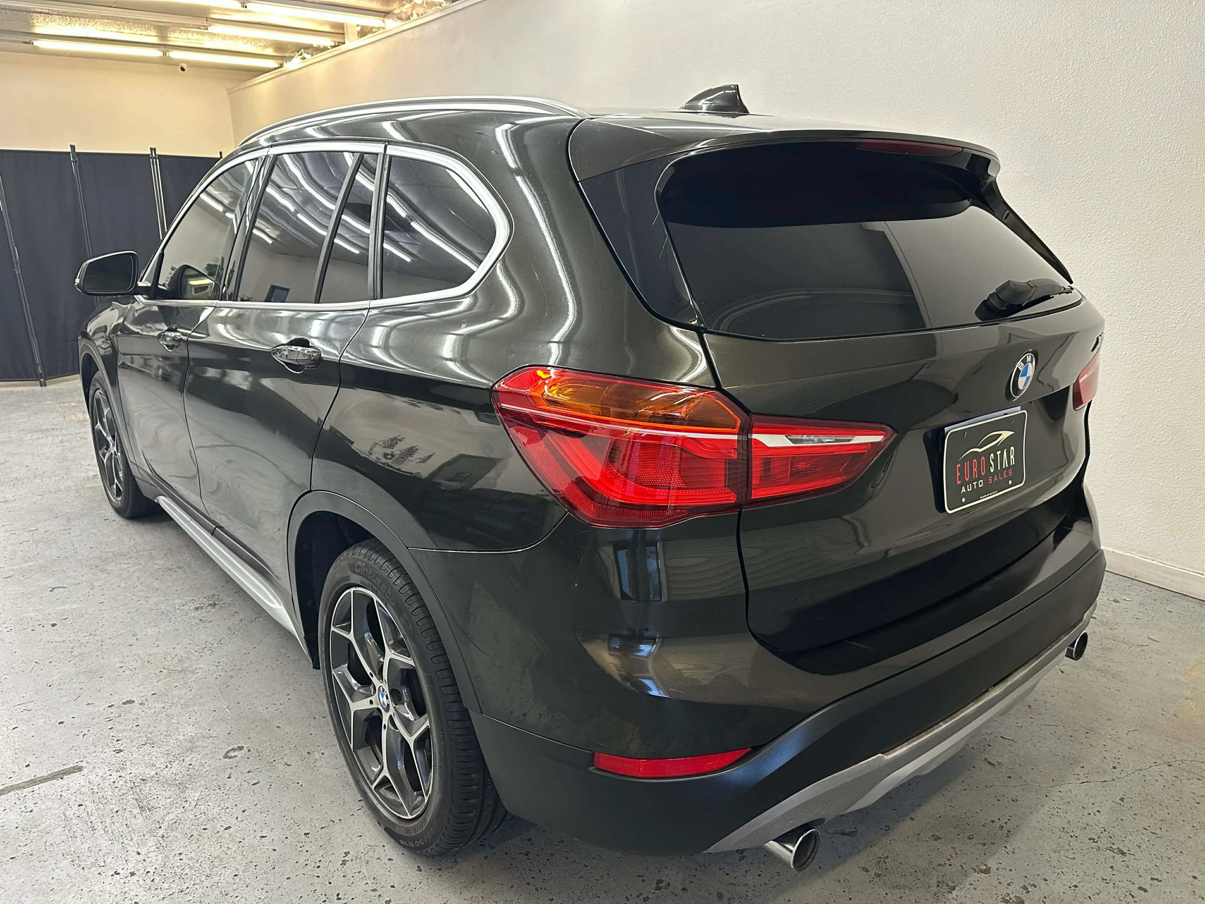 Used 2016 BMW X1 xDrive28i AWD/4WD image 35