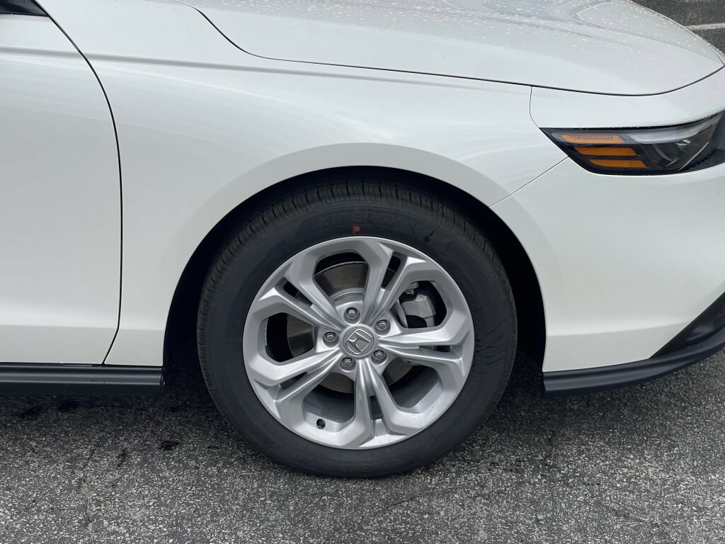 New 2026 Honda Accord LX image 21