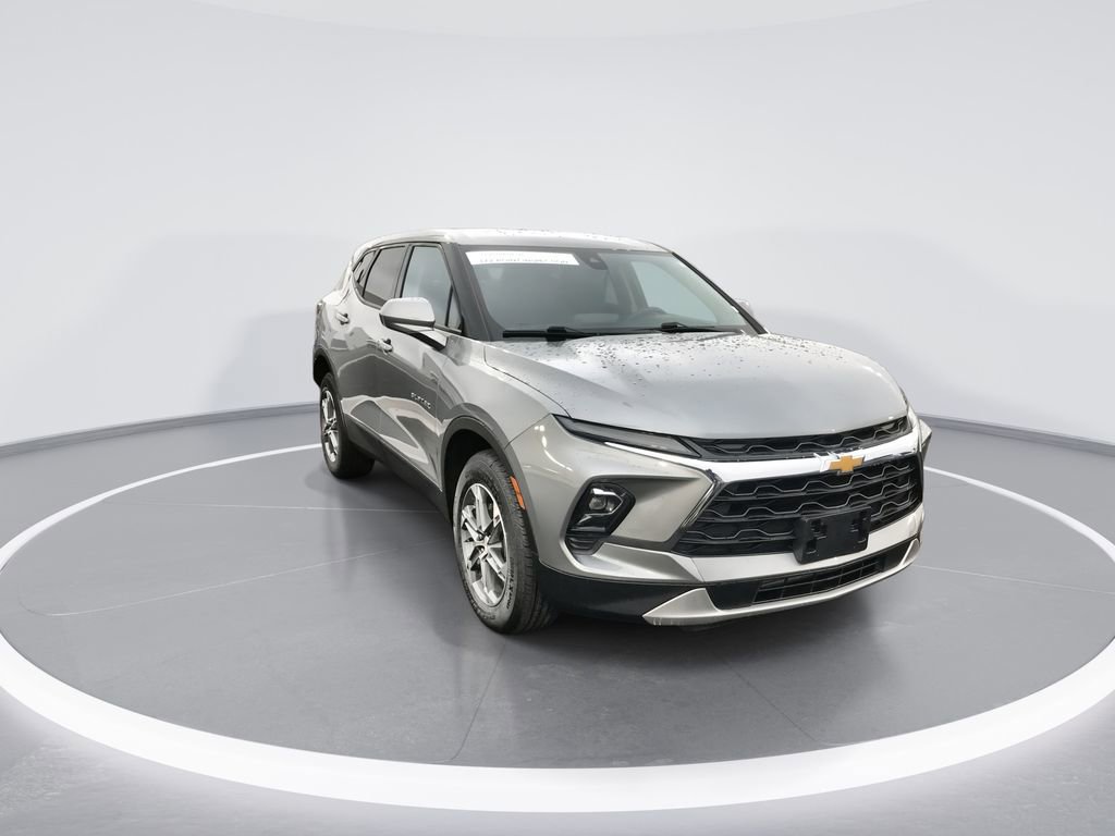 Certified 2023 Chevrolet Blazer LT image 2