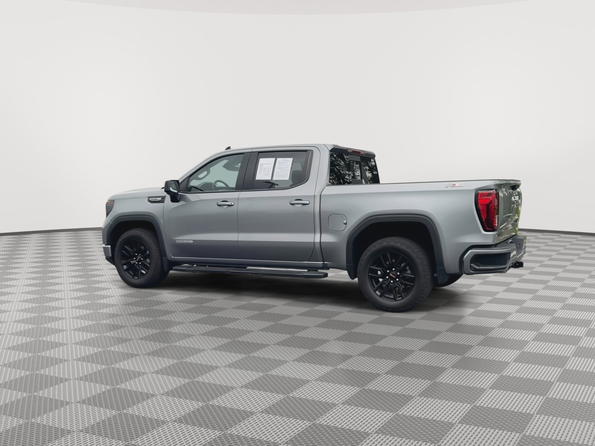 Used 2024 GMC Sierra 1500 Elevation w/ Elevation Premium Package AWD/4WD image 6