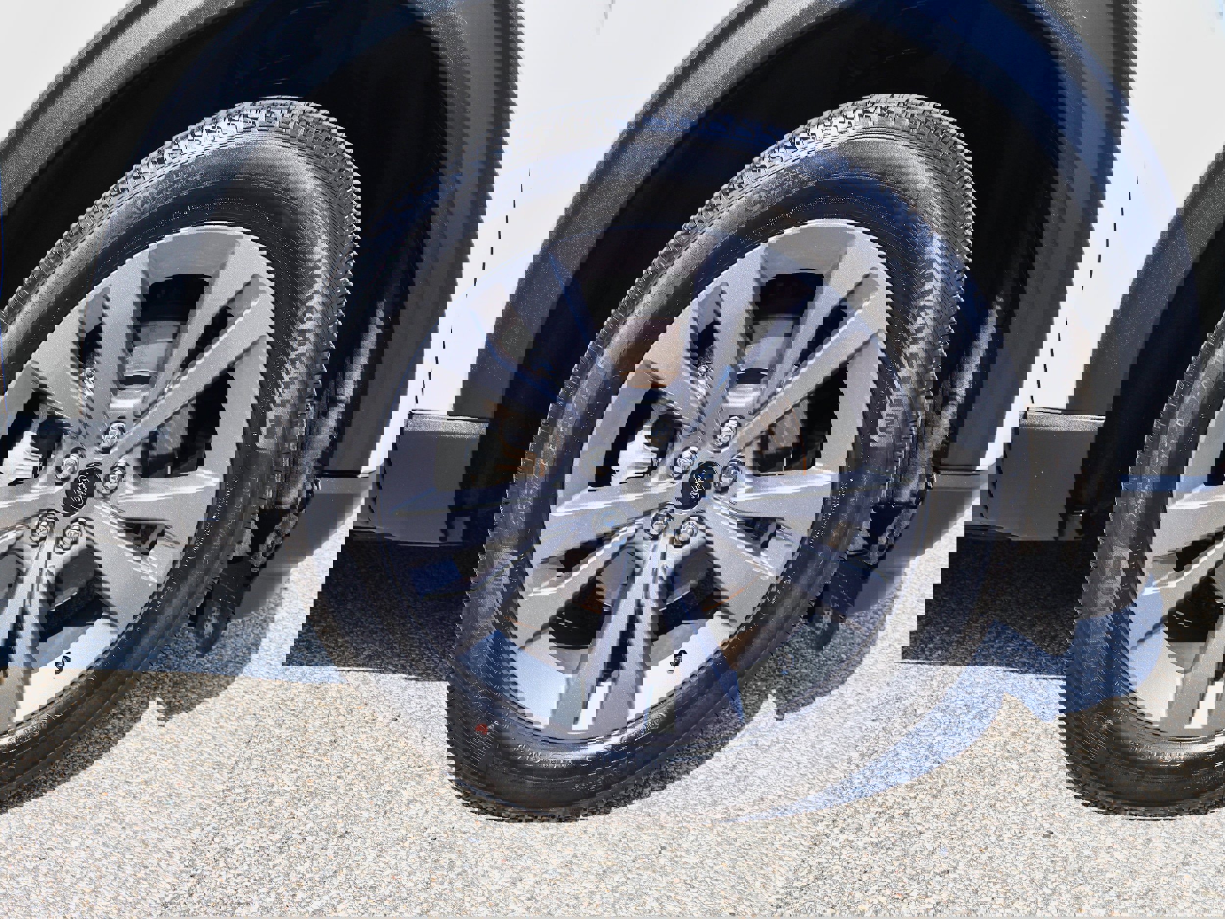 Used 2022 Ford Explorer XLT w/ Equipment Group 202A image 29